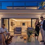 Vacation I Sharma, Sea View Villa, Prime Location, Heated Pool, Sauna, Cine & Entertainment Room, Close To The And Puerto Banus マルベーリャ