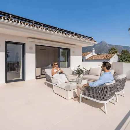 Vacation I Sharma, Sea View Villa, Prime Location, Heated Pool, Sauna, Cine & Entertainment Room, Close To The And Puerto Banus וילה