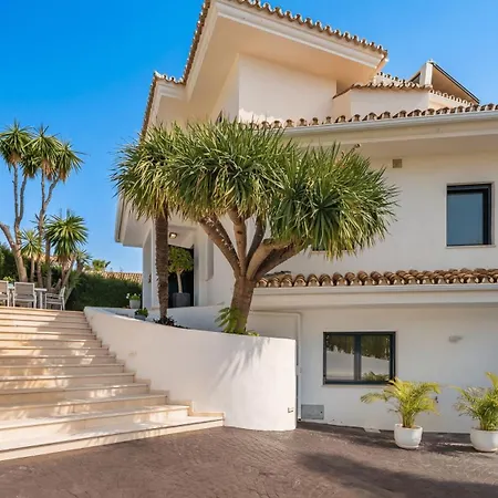 וילה Vacation I Sharma, Sea View Villa, Prime Location, Heated Pool, Sauna, Cine & Entertainment Room, Close To The And Puerto Banus *