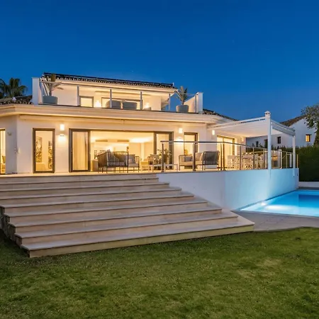 Vacation I Sharma, Sea View Villa, Prime Location, Heated Pool, Sauna, Cine & Entertainment Room, Close To The And Puerto Banus Villa *