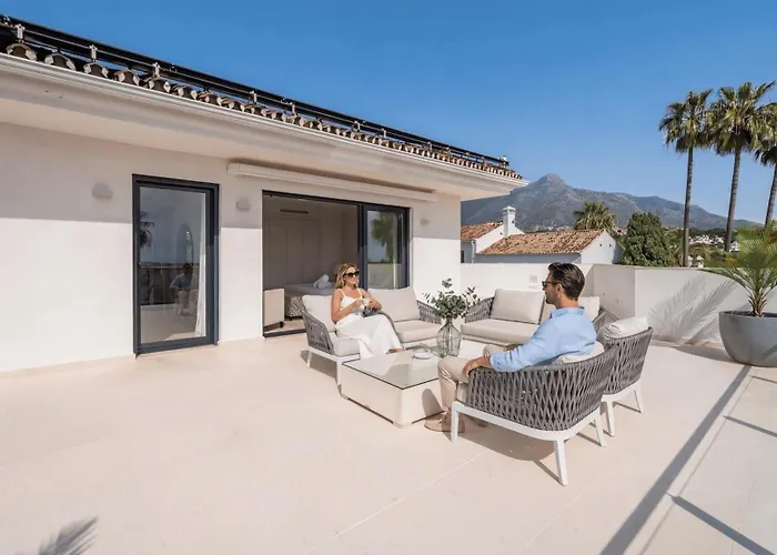 Vacation I Sharma, Sea View Villa, Prime Location, Heated Pool, Sauna, Cine & Entertainment Room, Close To The Villa