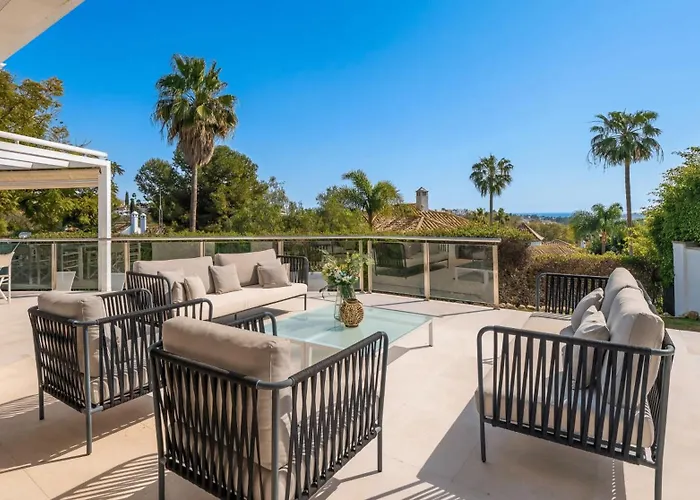 Vacation I Sharma, Sea View Villa, Prime Location, Heated Pool, Sauna, Cine & Entertainment Room, Close To The Marbellac