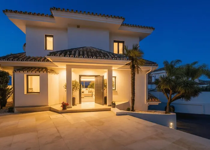 Вилла Vacation I Sharma, Sea View Villa, Prime Location, Heated Pool, Sauna, Cine & Entertainment Room, Close To The *